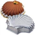 Vintage Shell Mold Aluminum Character Cake Pan (2105-8250)